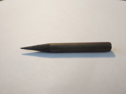 Борфреза коническая d6*20*6*56 Р6М5