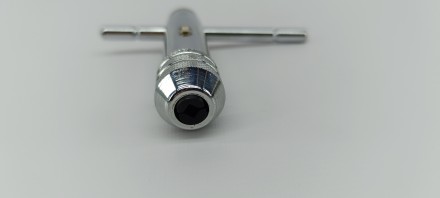 Метчикодержатель с трещеткой М3-М8