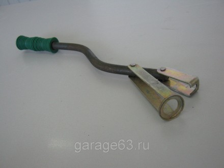 Рассухариватель клапанов  406 двиг