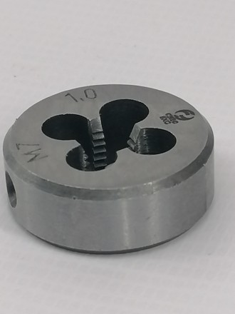 Плашка м/р М 7*1,0 6h D=25мм, Beltools