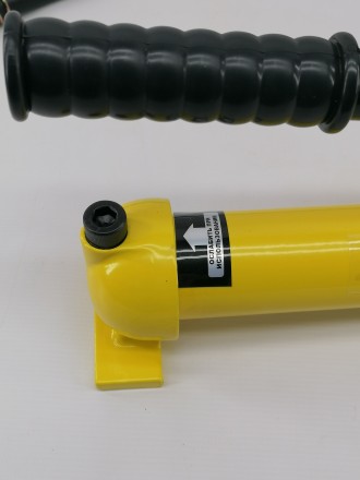 Насос гидравлический, ручной, 0,6л, Car-Tool