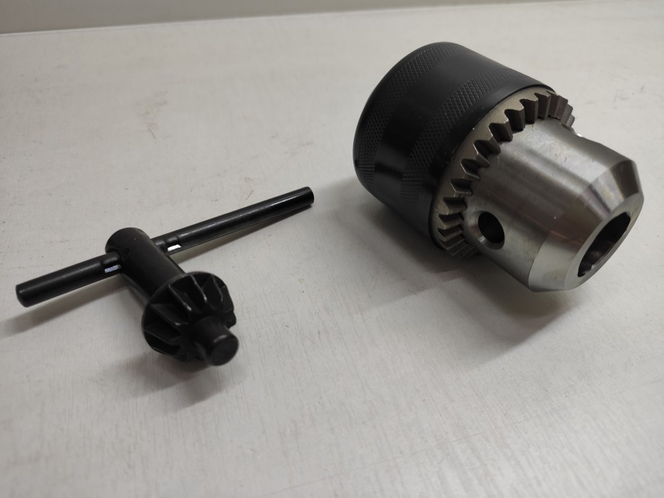 Патрон для сверлильного станка с конусом в16. Патрон сверлильный 3-16 в16. Патрон сверлильный пс-16 самозажимной профоснастка. Патрон сверлильный пс 13 в16. Пс 16 в18.