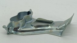 Кронштейн крепления приемной трубы 2108