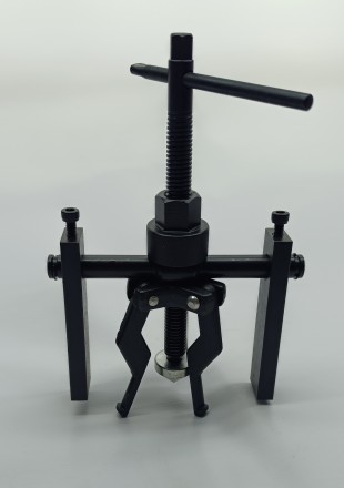 Съемник 3-х захватный за внутреннюю обойму